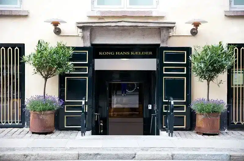 dinning-08.png dinning-08.png